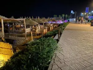 Luxery Stay with Seaview, Pool, Green Space & Sunset Orientation Near Rabat