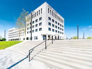 Vienna House by Wyndham Ernst Leitz Wetzlar