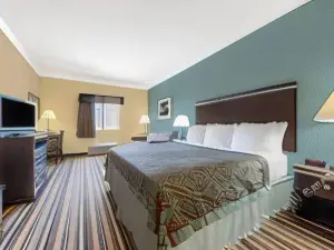 Days Inn by Wyndham Rockdale Texas