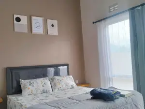 OSH! Omah Syariah Homestay
