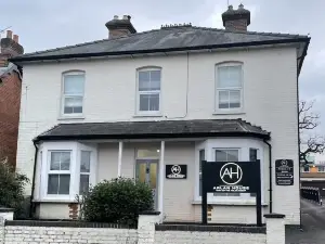 Arlan House, Central Basingstoke Hotel