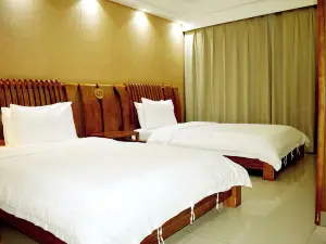 Yara Suites