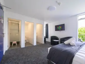 Urban Lounge Sleepery