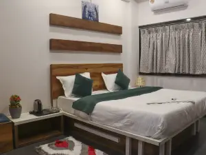 Hotel Garuda Executive Latur