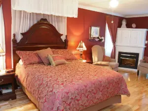Côté's Bed & Breakfast