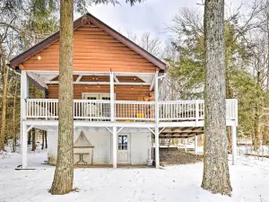 Private Lake Access & Canoes: Pennsylvania Cottage