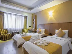 ザ カステロ レジデンシー