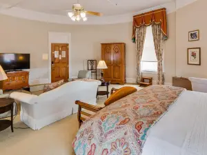 Windsor Hotel, Ascend Hotel Collection