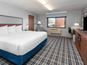 AmericInn by Wyndham Plymouth