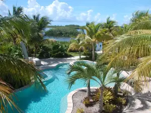 Cukoos Nest by Florida Keys Luxury Rentals