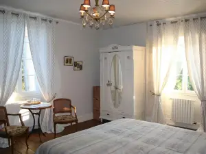 La Double Porte