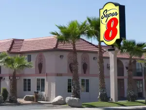 Super 8 by Wyndham Buttonwillow