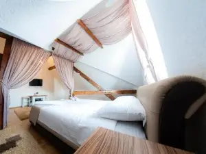 Penthouse Apartment