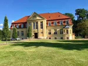 Schloss Grabow, Resting Place & a Luxury Piano Collection Resort, Prignitz Brandenburg