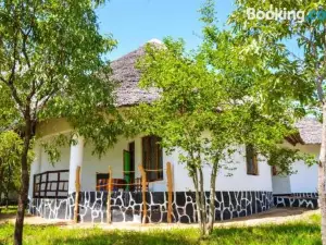Voyage Village Lodge