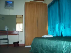 Coral Dive Resort
