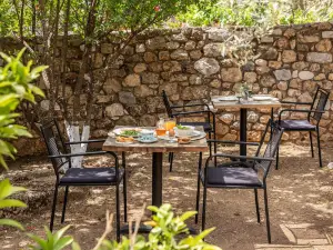Korona Boutique Hotel