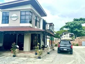 Elmarie Beach Resort