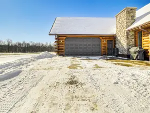 Log Home with Deck and Sunset Views 19 Mi to Oconto!