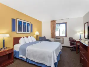 Days Inn by Wyndham Austin