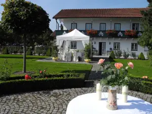 Gut Altholz Landhotel Und Restaurant Hutter