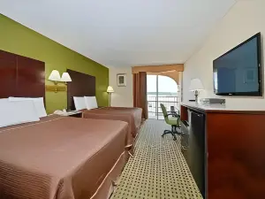 Howard Johnson by Wyndham Clifton NJ