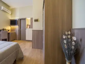 Hotel Est Piombino