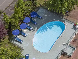 都靈科爾索朱利奧凱薩諾富特酒店