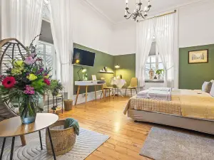 บวร์กโฮเทล ฮาเซอลึนเนอ