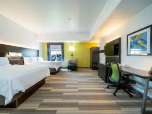 Holiday Inn Express & Suites Bedford