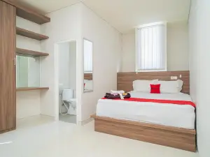 RedDoorz Plus @ Jalan Pemuda Timur Bojonegoro