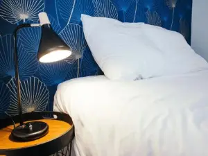 Studio Mean Near Airbus and Chantiers Atlantique - Wifi - Parking