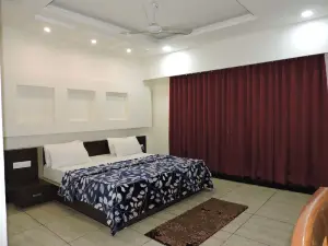 Hotel Rajmahal Roorkee