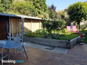 Appartement Cosy a Langogne 65 m² Avec Jardin Terrasse