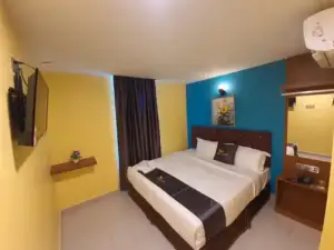 Enrich Hotel Puncak Alam by uBook