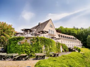 Welcome Hotel Meschede Hennesee