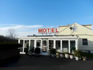 By The Way Motel