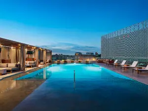 Thompson San Antonio Riverwalk by Hyatt