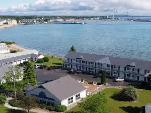 Sunrise Beach Motel