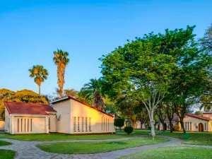Kadoma Hotel & Conference Centre