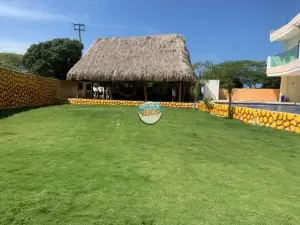 Special Life Beach