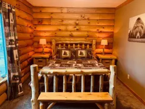 Forest Edge Cabin @ Cook Forest and Clear Creek