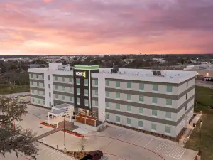 Home2 Suites by Hilton Lake Jackson