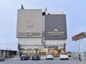 Hotel Vahini Grand