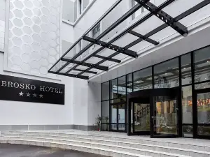 Brosko Moscow Hotel