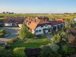 Dwór Bogucin Hotel&Restauracja