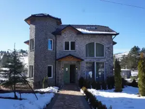 Ura e Kovacit Agrotourism