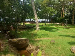 Lake Resort Bolgoda