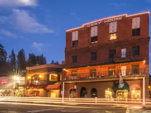 Boutique Retreat in Wine & Gold Country