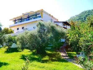 Blue Bay Beach Hotel